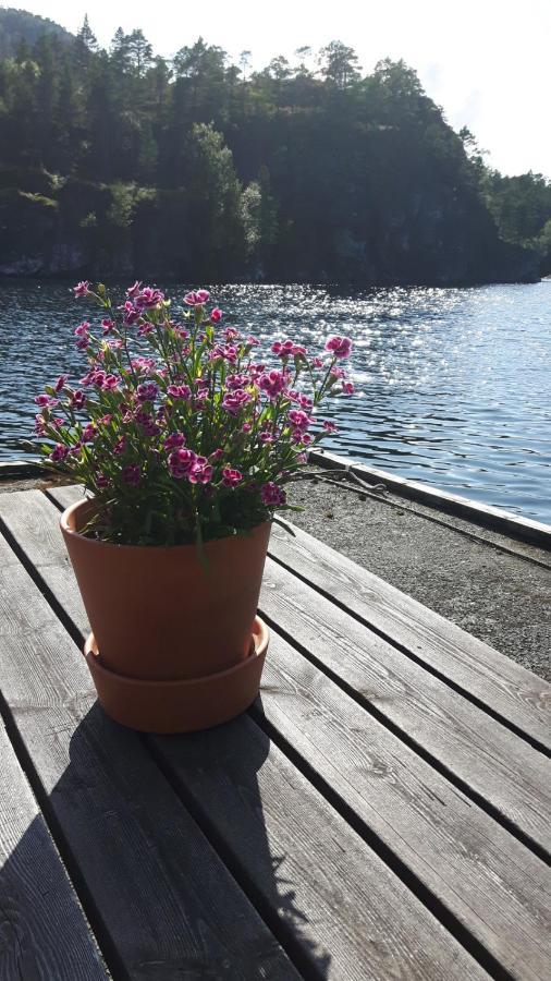 Holtarheim, Holidayhouse, Boat Included Eikefjord Exterior foto
